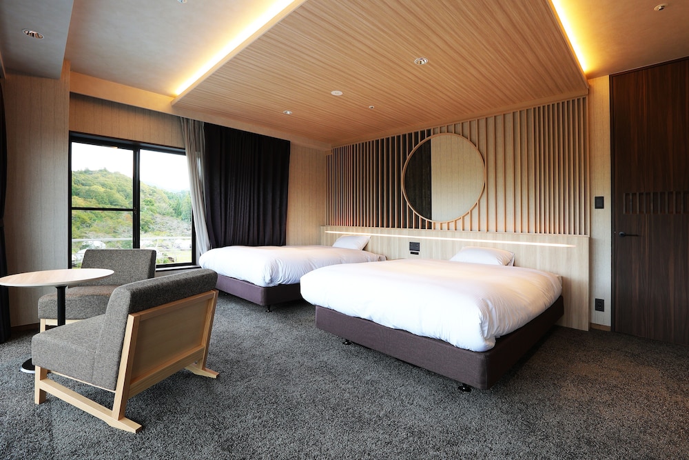 ロイヤルスイートルーム 禁煙 客室3 | 満天ノ 辻のや