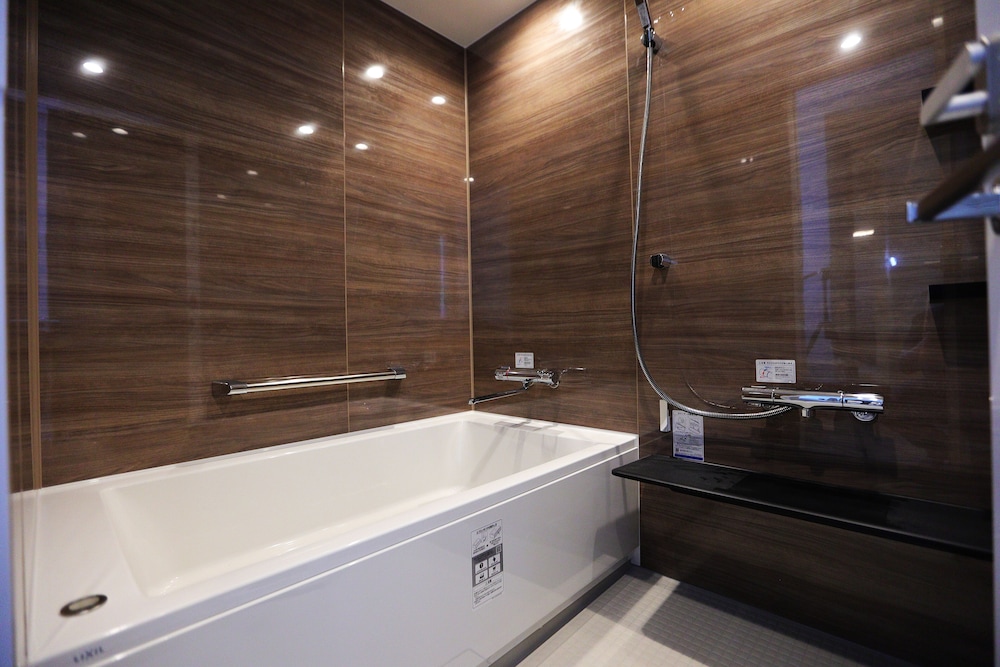 ロイヤルスイートルーム 禁煙 バスルーム1 | 満天ノ 辻のや