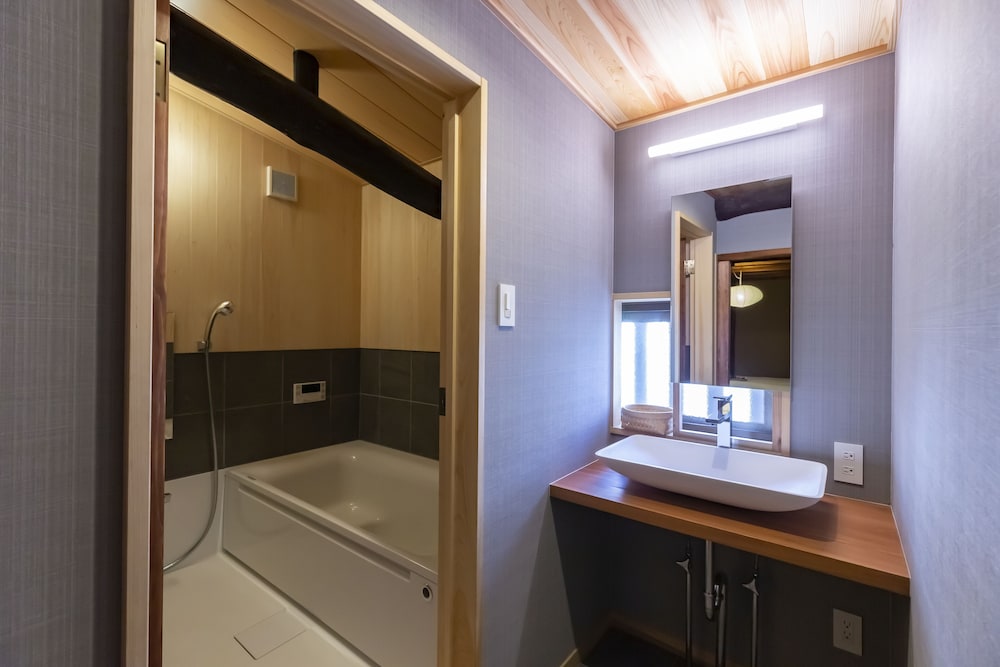 VMGコンフォート バスルーム0 | NIPPONIA HOTEL 奈良 ならまち