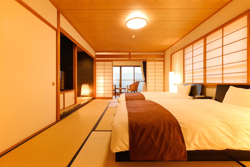 客室1 | ぬくもりの宿 箱根強羅温泉 紬-TSUMUGI-