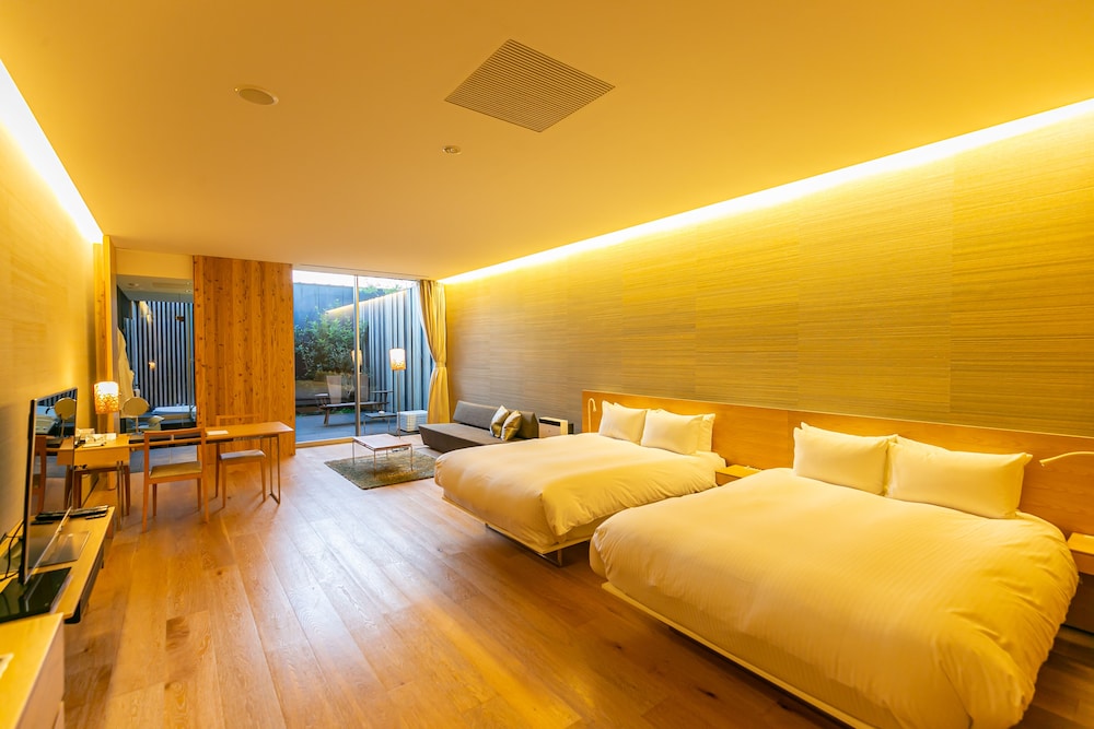 デラックス ツインルーム | ザ・メイビア宮崎