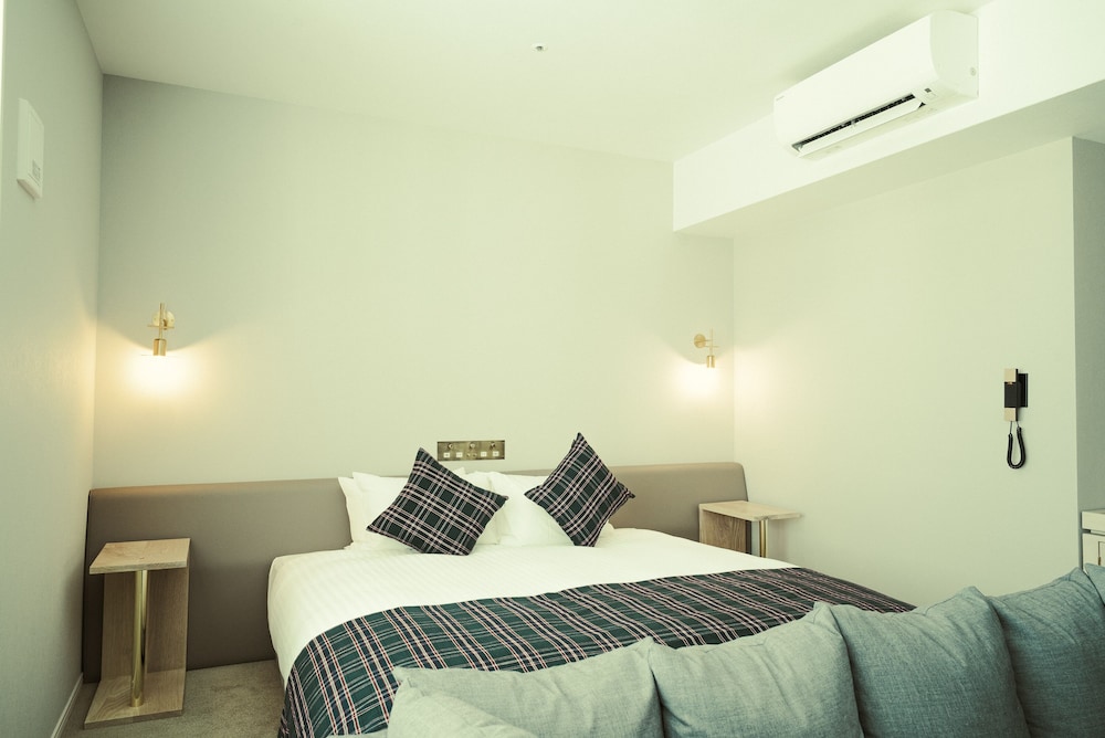 プレミア ダブルルーム 客室2 | hotel it. osaka shinmachi