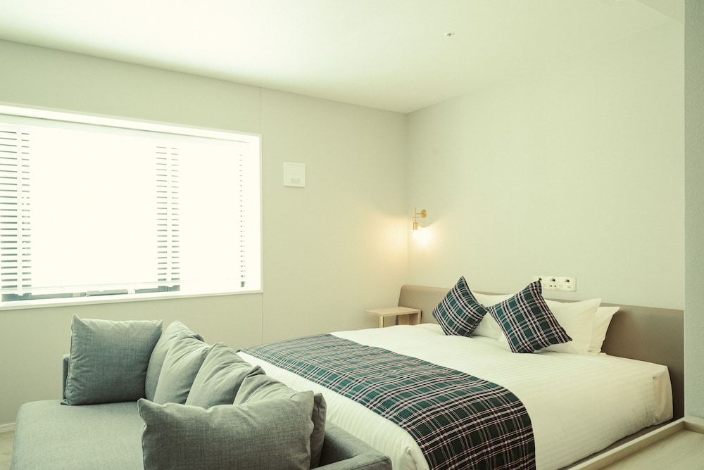 プレミア ダブルルーム | hotel it. osaka shinmachi