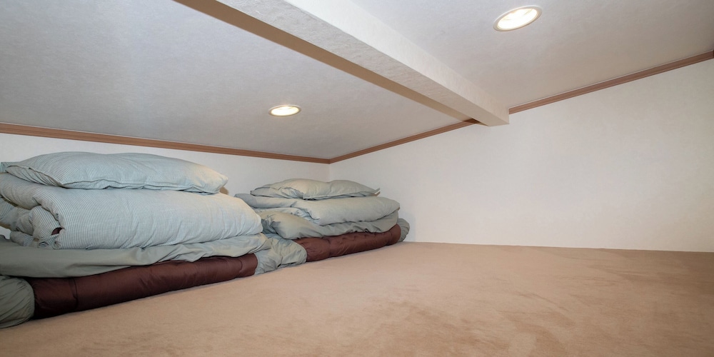 トレーラーハウス コンフォートキャビン 4名迄宿泊可能 禁煙 客室6 | 清水国明の森と湖の楽園