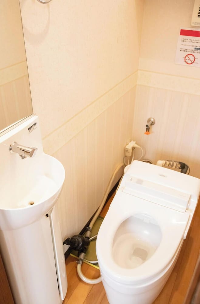 トレーラーハウス エリート 6名迄宿泊可能 禁煙 客室5 | 清水国明の森と湖の楽園