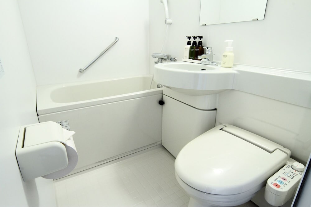 ダブルルーム 禁煙 バスルーム0 | ホテルパオ