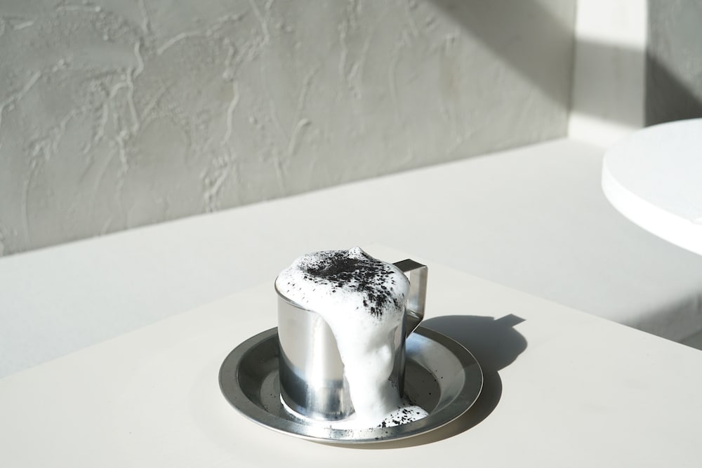 ドミトリールーム 男女共用 ダブル 朝食0 | BOOK AND BED TOKYO 心斎橋店