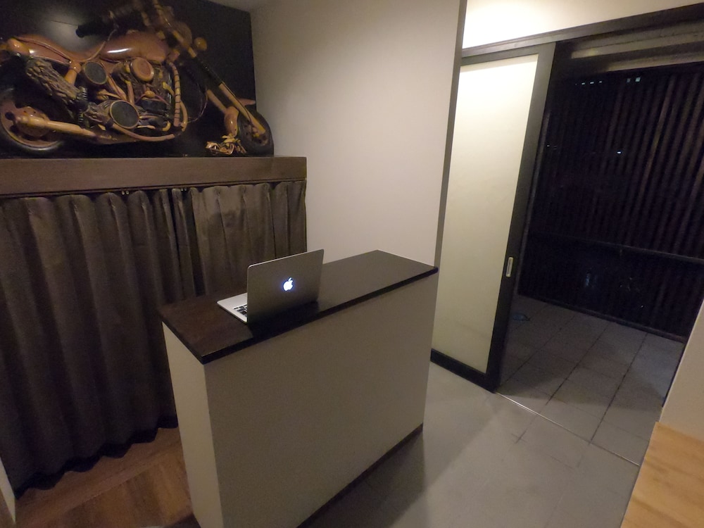 内部エントランス1 | テラスハウス弁天町