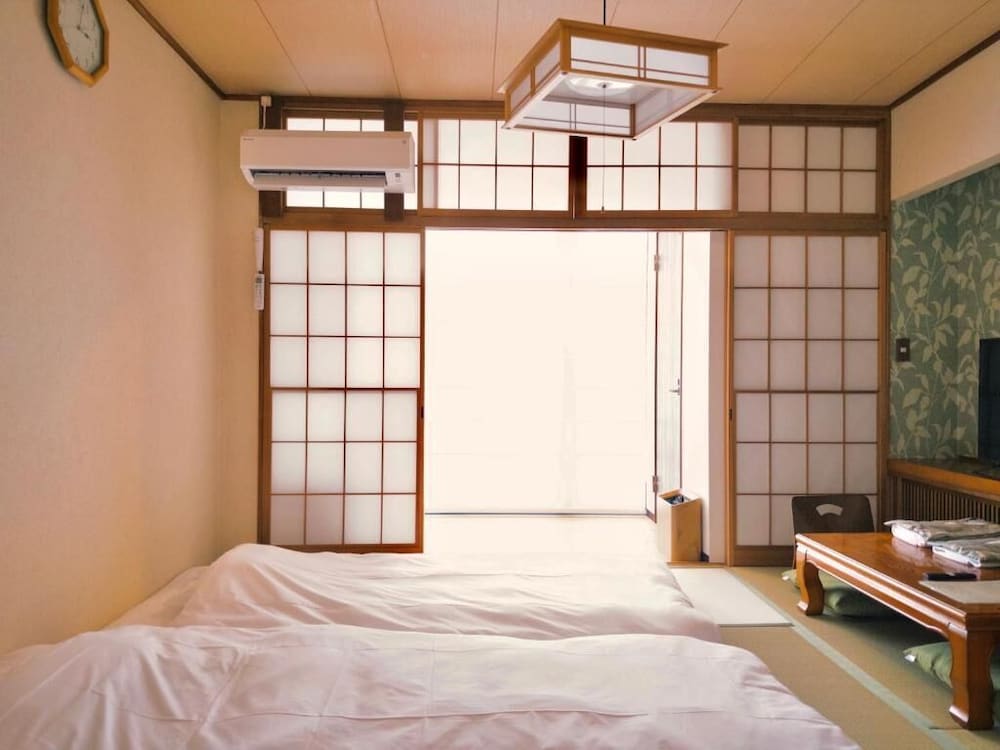 和室 8畳 禁煙 客室2 | 光沙の森