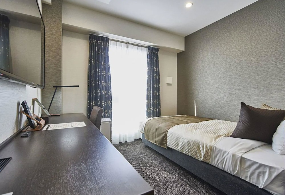 セミダブルルーム 客室1 | ザ・セレクトン大宮快速・北本駅前