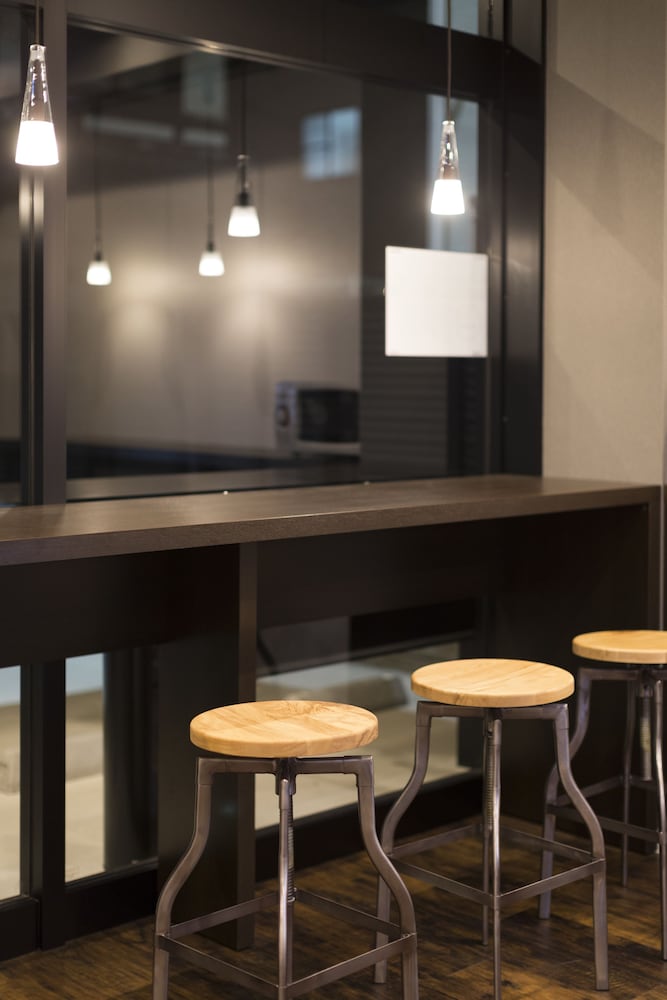 ロビー応接スペース1 | EIWA PLACE HOTEL HAKATA