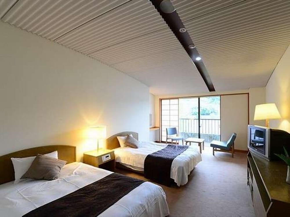 客室1 | ホテル水月花