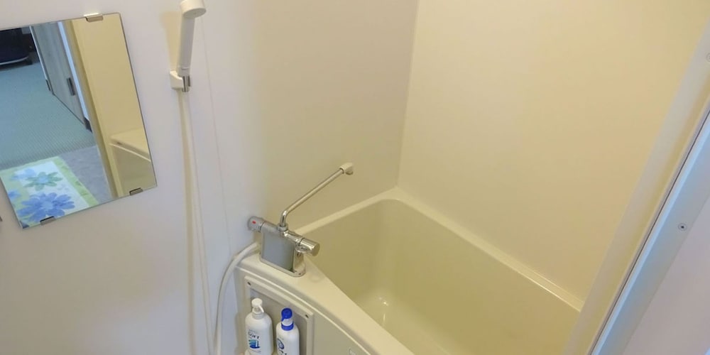 和室8畳 専用バスルーム バスルーム6 | 今里旅館