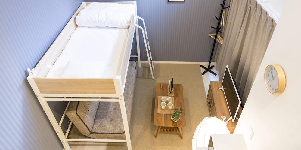 スタンダード スタジオ ベッド (複数台) 客室20 | トリップポッド住吉 B
