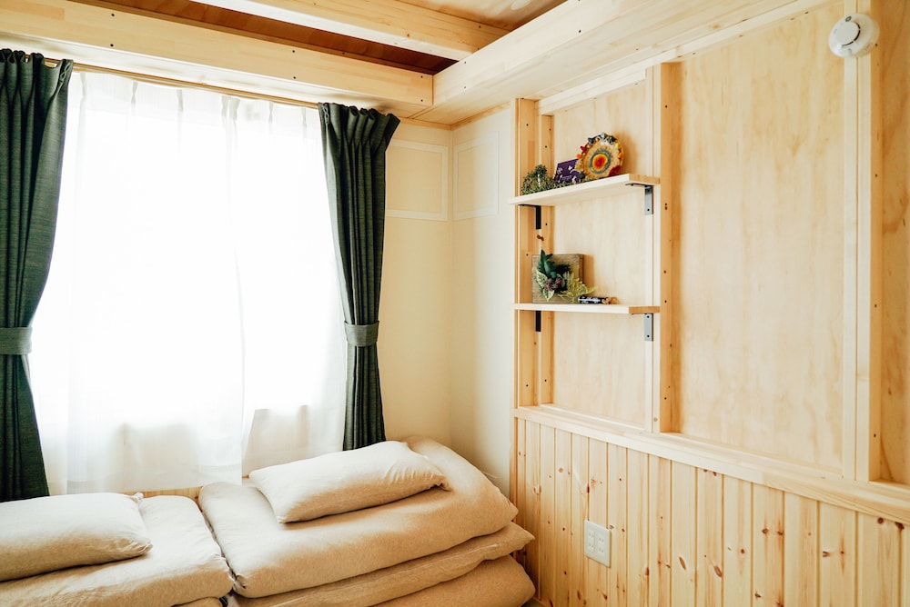 ハウス 2 ベッドルーム 夏 客室4 | Jstyle STAY Furano