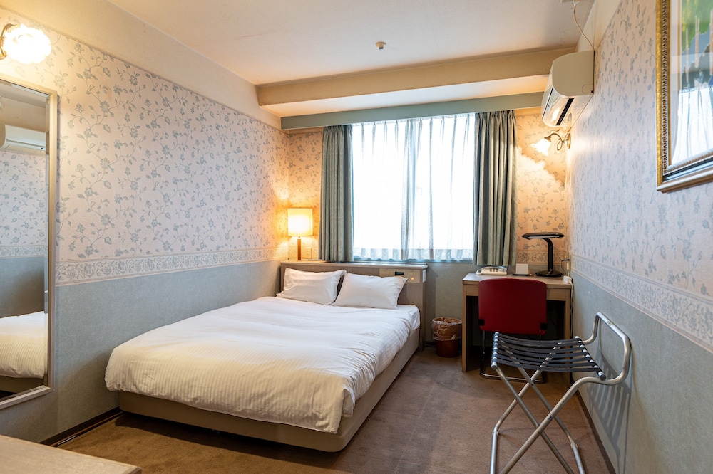 ダブルユース 禁煙 | ニュー サンピア 敦賀