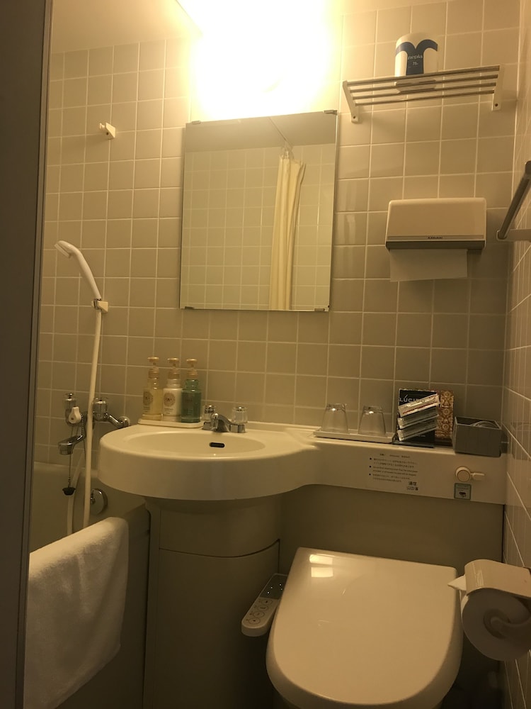 和室13畳(バストイレ付) バスルーム0 | 箱根温泉 湯宿 山の省