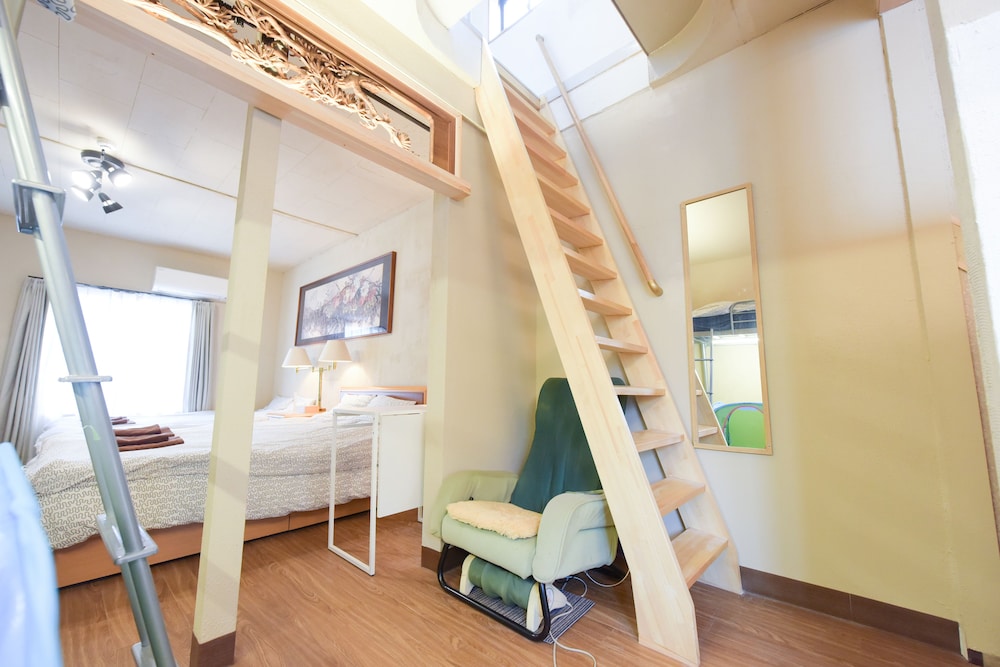 貸切一軒家 (最大9名) 客室5 | 代々木 ハウス