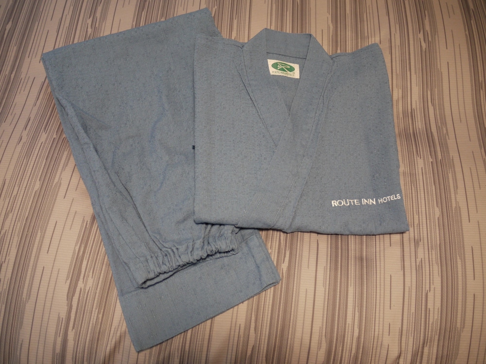 セミダブルルーム 禁煙 客室の設備とサービス1 | ホテルルートイン石岡