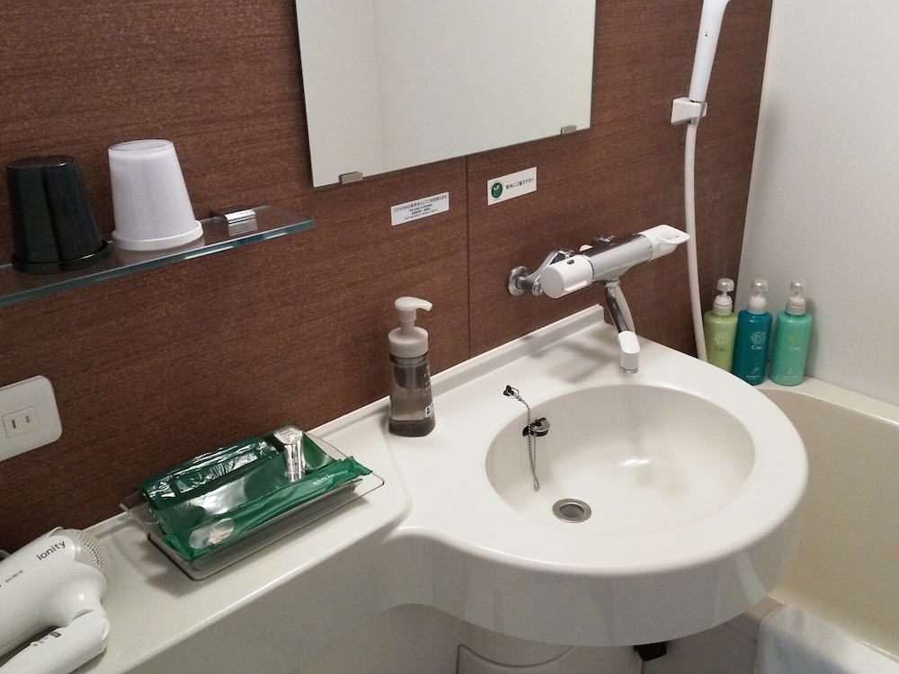 セミダブルルーム 禁煙 客室2 | ホテルルートイン石岡