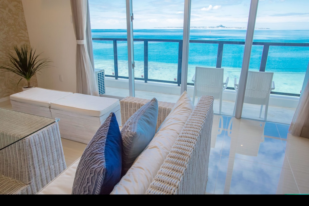 スイート リビング エリア4 | コスタベージャ コンドミニアムリゾート