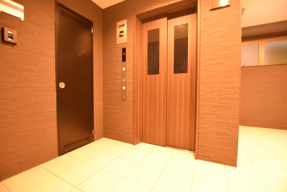 内部エントランス1 | MT House Bentencho 内部エントランス1 | MT House Bentencho