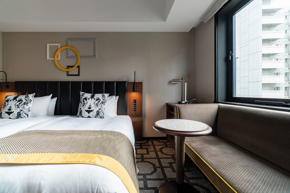 スタンダード ツインルーム 禁煙 シャワーブース 客室7 | ザ ロイヤルパーク キャンバス 大阪北浜