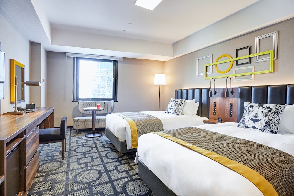 デラックス ツインルーム 禁煙 大人2名様まで 客室1 | ザ ロイヤルパーク キャンバス 大阪北浜