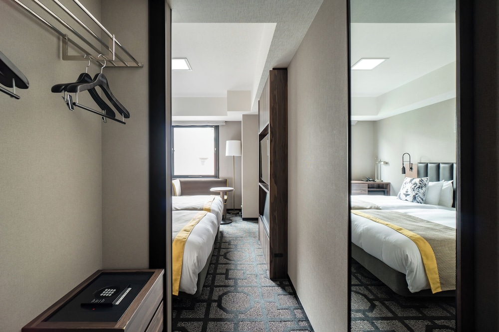 スタンダード ツインルーム 禁煙 シャワーブース 客室8 | ザ ロイヤルパーク キャンバス 大阪北浜