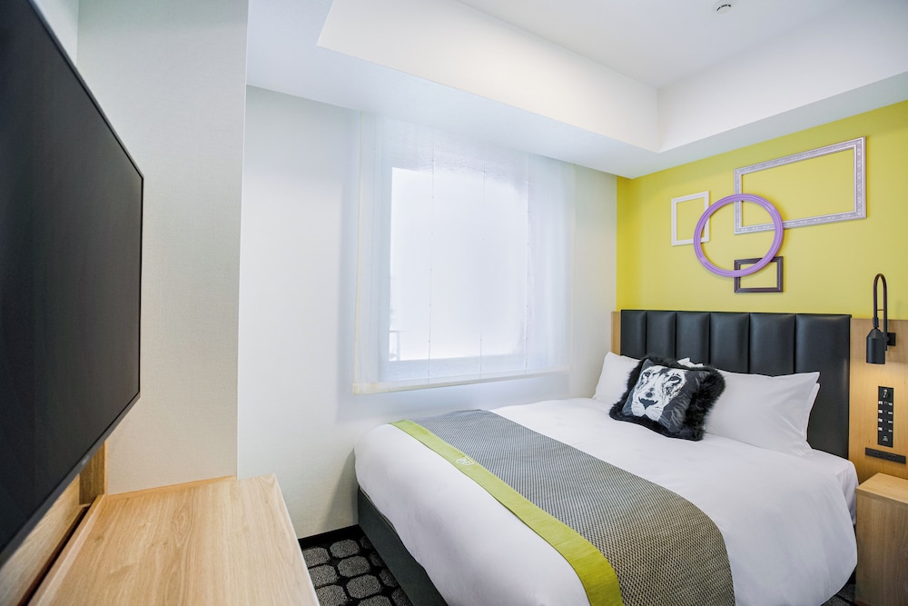 コンフォート ダブルルーム 禁煙 シャワーブース | ザ ロイヤルパーク キャンバス 大阪北浜