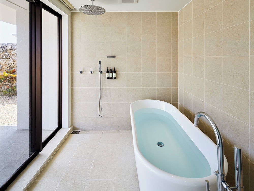 コンフォートヴィラ トリプル 禁煙 バスルーム1 | ザ リスケープ