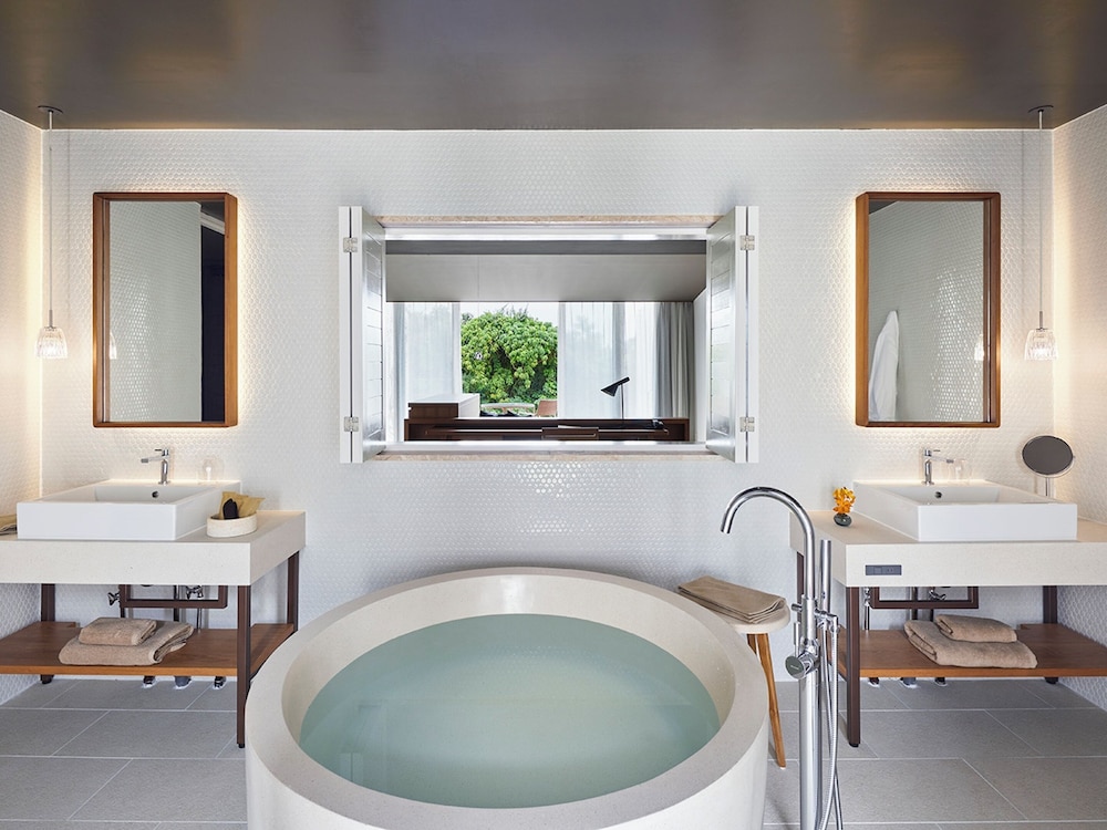 コンフォート コテージ 禁煙 バスルーム2 | ザ リスケープ