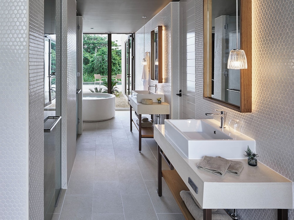 スイート ヴィラ フォース 禁煙 バスルーム4 | ザ リスケープ