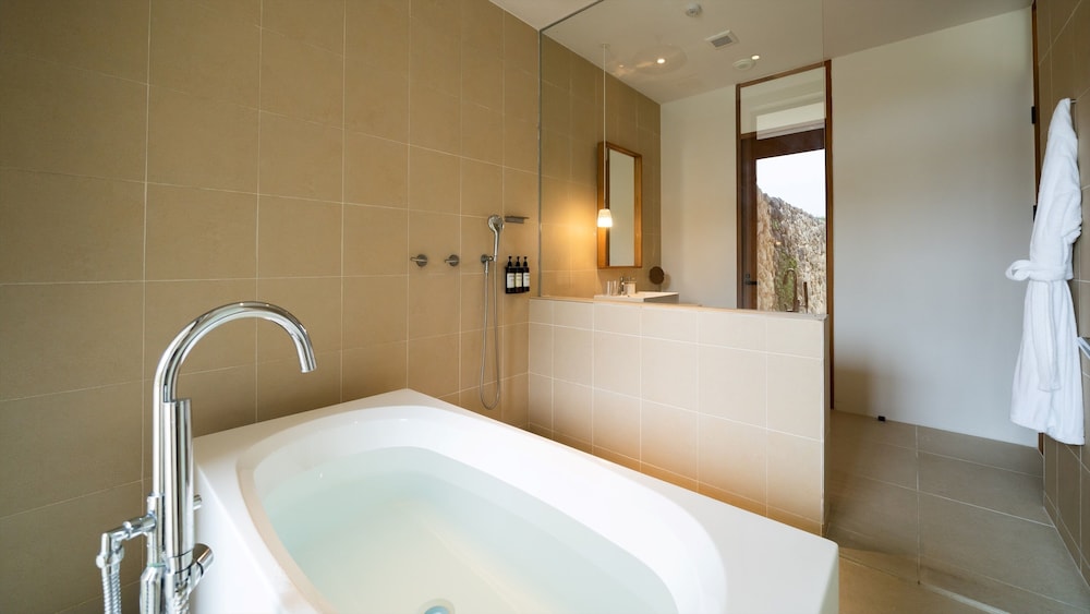 コンフォートヴィラ フォース 禁煙 バスルーム2 | ザ リスケープ