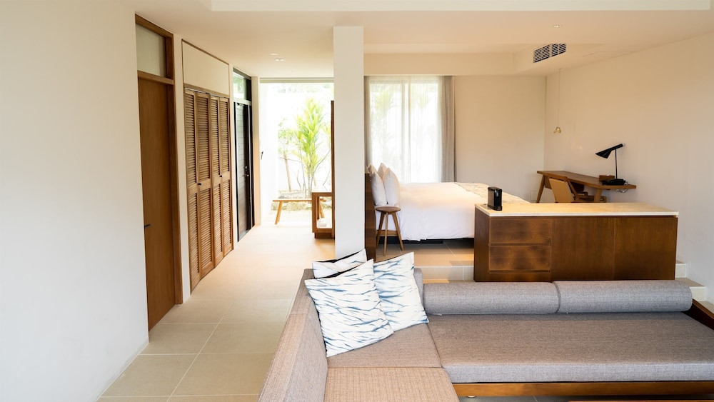 コンフォートヴィラ フォース 禁煙 リビング エリア1 | ザ リスケープ