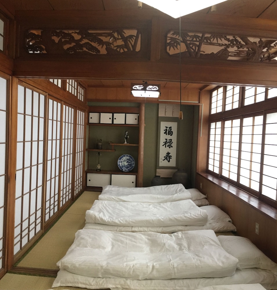 客室1 | 琉球ハウス那覇