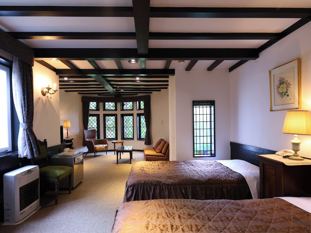 スイート (A) 客室4 | プチホテル＆レストラン オールドエイジ