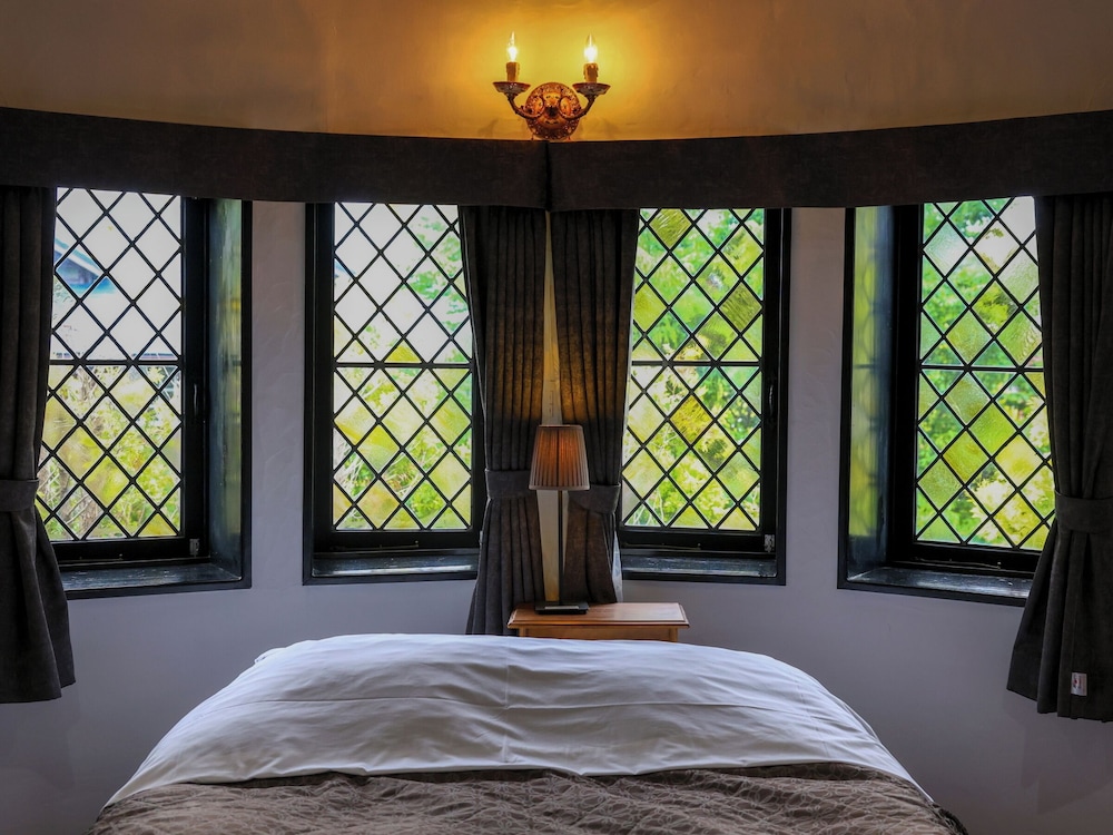 ファミリー スイート 客室4 | プチホテル＆レストラン オールドエイジ