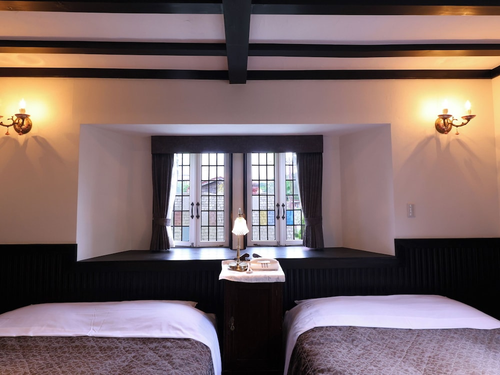 シニア スイート (B) 客室2 | プチホテル＆レストラン オールドエイジ