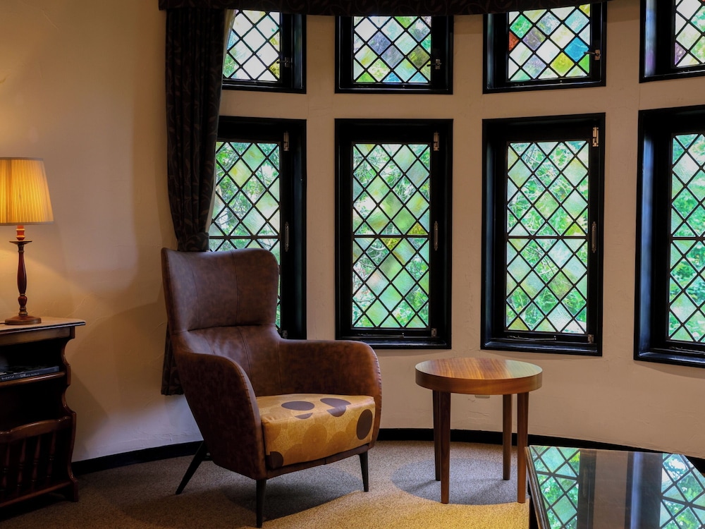 スイート (A) 客室5 | プチホテル＆レストラン オールドエイジ