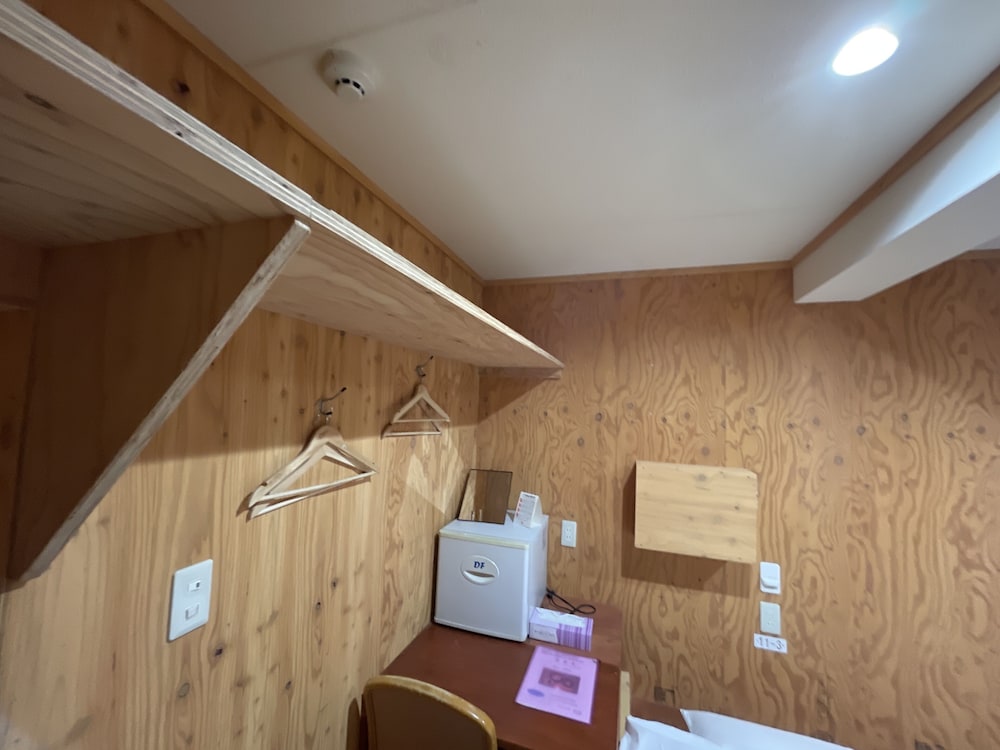 ツインルーム 客室1 | ゲストハウス小樽 和の風