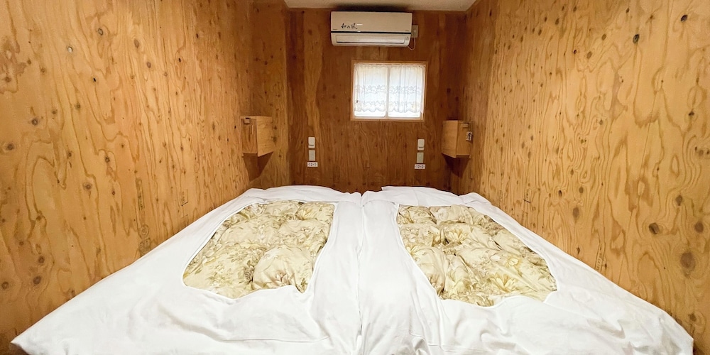 ダブルルーム | ゲストハウス小樽 和の風