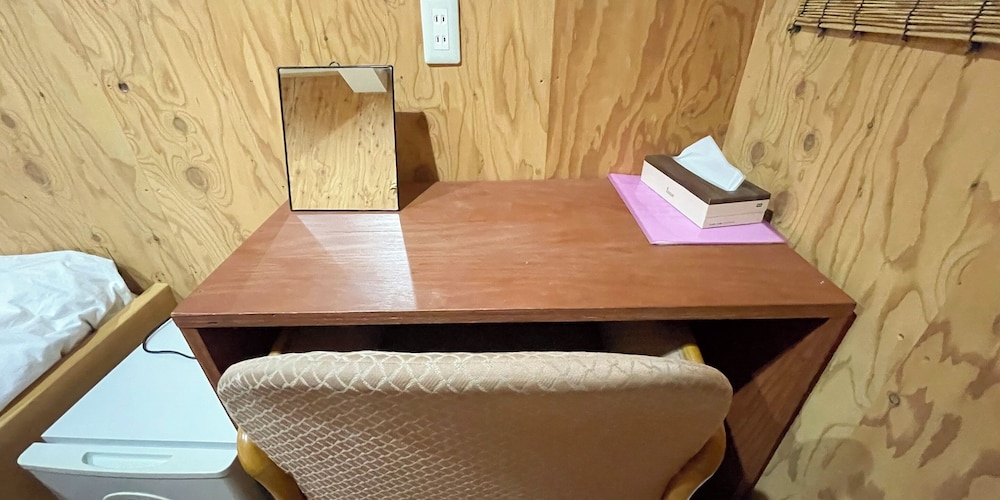 ダブルルーム 客室5 | ゲストハウス小樽 和の風