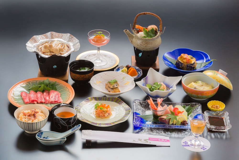 食事・飲み物1 | 倉敷由加温泉ホテル 山桃花