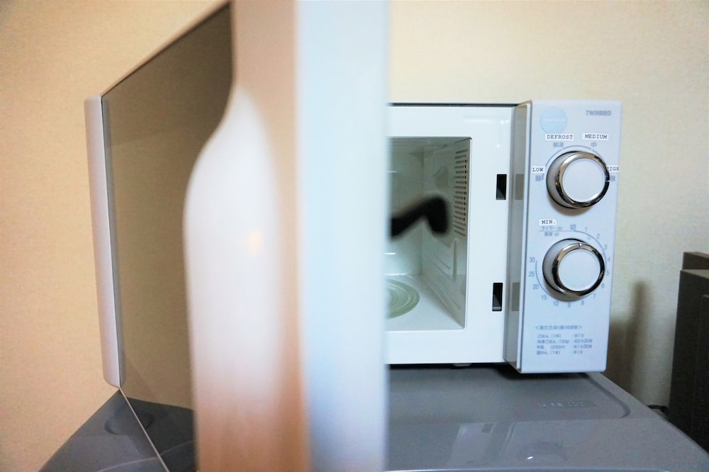 エグゼクティブ スイート キッチン 電子レンジ0 | ホテルニューヨコスカ