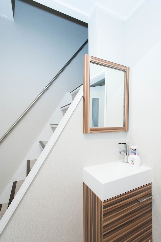 階段1 | ゆうゆうハウス 今里・どこでもドア 階段1 | ゆうゆうハウス 今里・どこでもドア