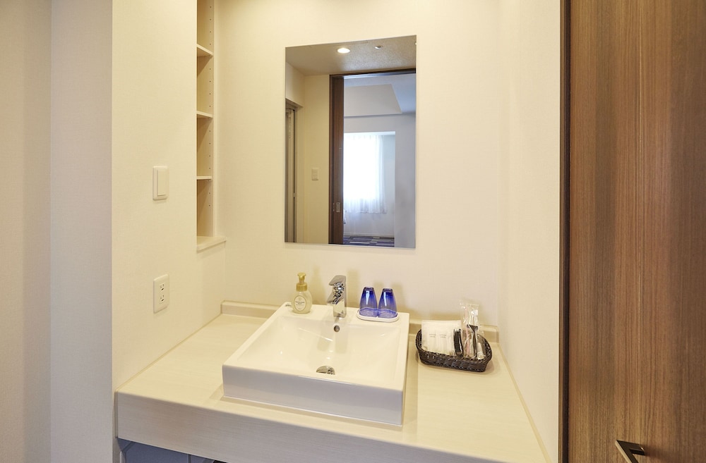 デラックス ツインルーム バスルーム2 | ホテル ルミエールグランデ流山おおたかの森
