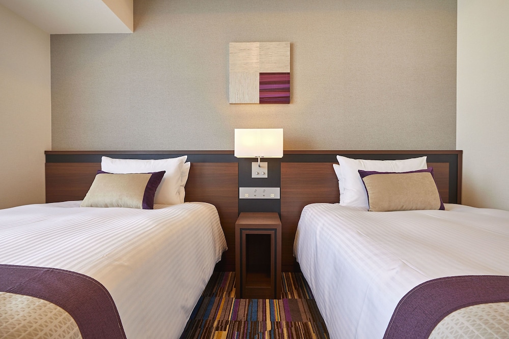 デラックス ツインルーム 客室1 | ホテル ルミエールグランデ流山おおたかの森