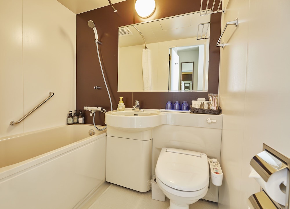 スタンダード ダブルルーム バスルーム1 | ホテル ルミエールグランデ流山おおたかの森