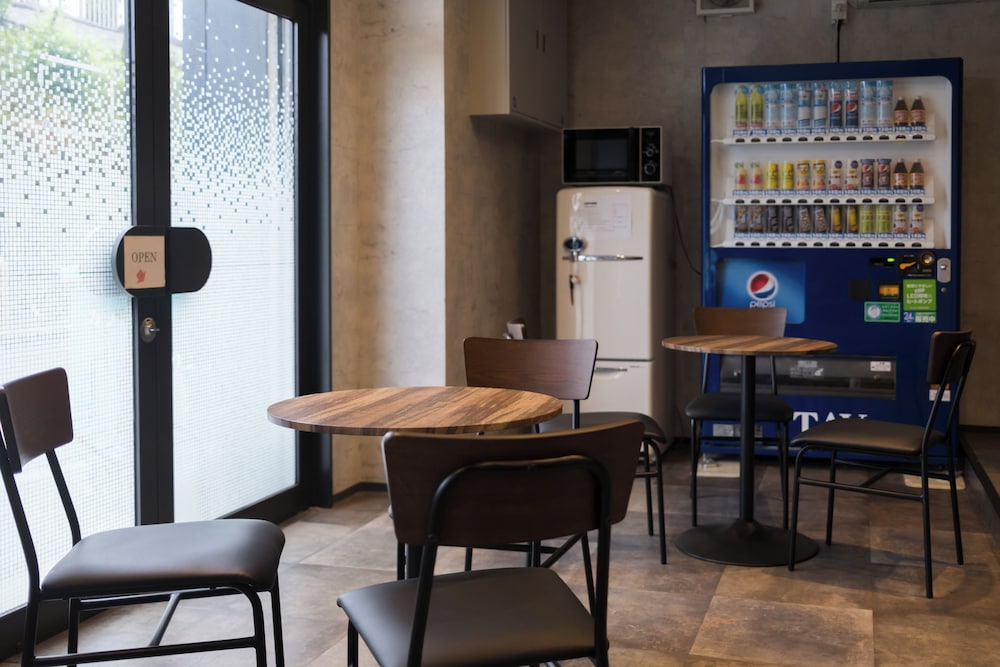 自動販売機1 | YAMATO - DOYANEN HOTELS